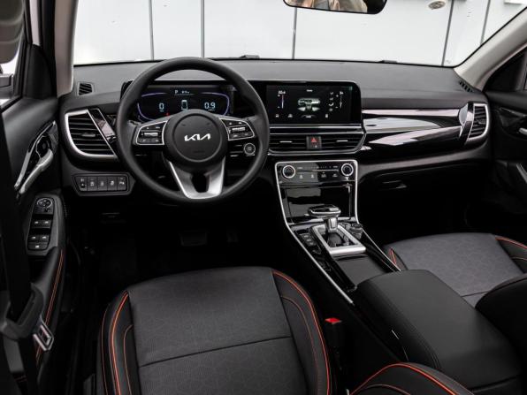 Kia Seltos II с пробегом 2025 года, цена 2 880 000 рублей, 12 км, внедорожник, Автокод Объявления