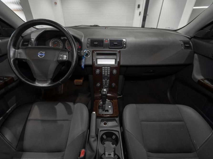 Volvo S40 II Москва  - изображение 8