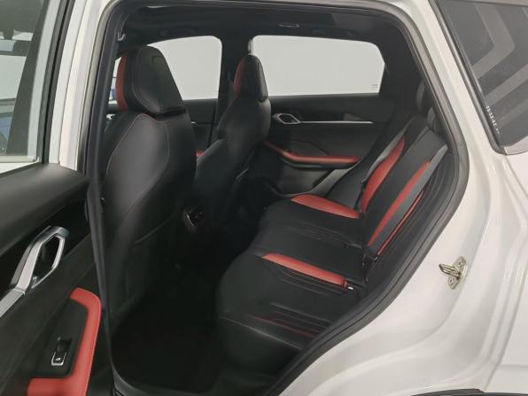 Geely Coolray I Рестайлинг с пробегом 2023 года, цена 1 889 000 рублей, 30666 км, внедорожник, Автокод Объявления