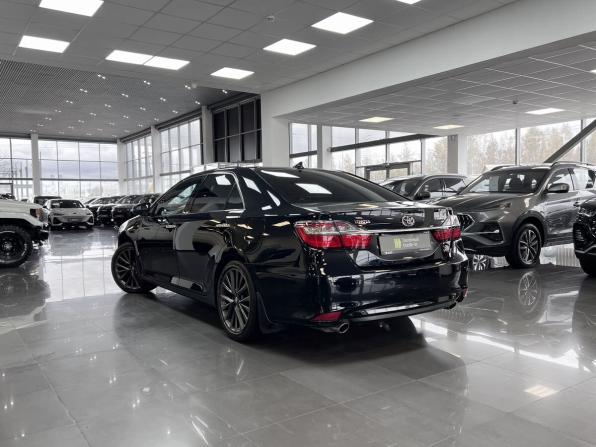 Toyota Camry VII (XV50) Рестайлинг с пробегом 2015 года, цена 1 950 000 рублей, 251372 км, седан, Автокод Объявления