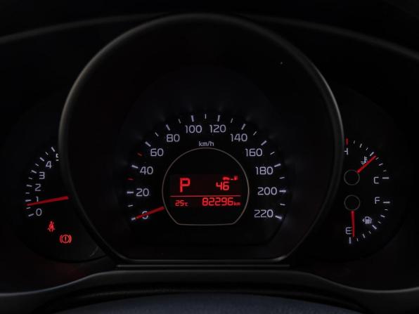Kia Soul II Рестайлинг с пробегом 2018 года, цена 1 735 000 рублей, 82296 км, хэтчбек, Автокод Объявления