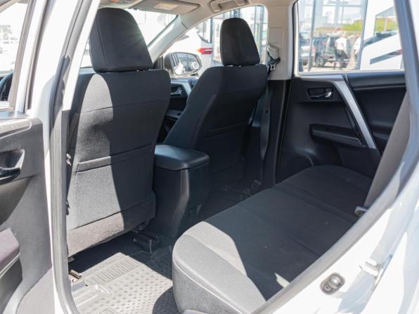 Toyota RAV4 IV (XA40) Рестайлинг с пробегом 2019 года, цена 2 399 000 рублей, 162675 км, внедорожник, Автокод Объявления