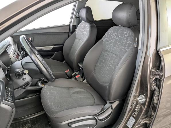 Kia Rio III Рестайлинг с пробегом 2017 года, цена 1 160 000 рублей, 135254 км, хэтчбек, Автокод Объявления