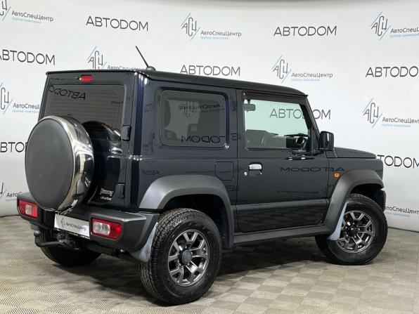 Suzuki Jimny IV с пробегом 2022 года, цена 3 097 000 рублей, 54399 км, внедорожник, Автокод Объявления
