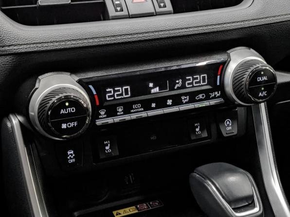 Toyota RAV4 V (XA50) с пробегом 2025 года, цена 3 880 000 рублей, 5170 км, внедорожник, Автокод Объявления