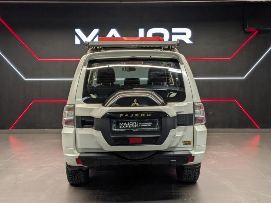 Mitsubishi Pajero IV Рестайлинг 2 Москва  - изображение 3