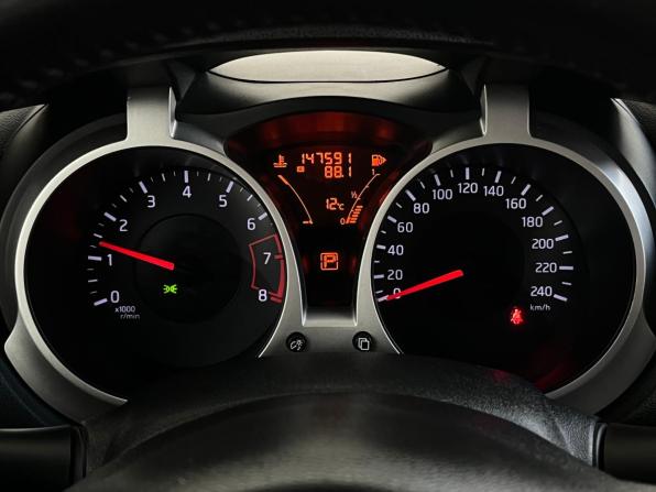 Nissan Juke I с пробегом 2011 года, цена 930 000 рублей, 147590 км, внедорожник, Автокод Объявления