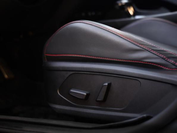 Hyundai Elantra VII (CN7) Рестайлинг с пробегом 2024 года, цена 2 399 000 рублей, 22900 км, седан, Автокод Объявления