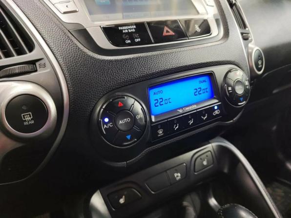 Hyundai ix35 I с пробегом 2013 года, цена 1 290 000 рублей, 156352 км, внедорожник, Автокод Объявления