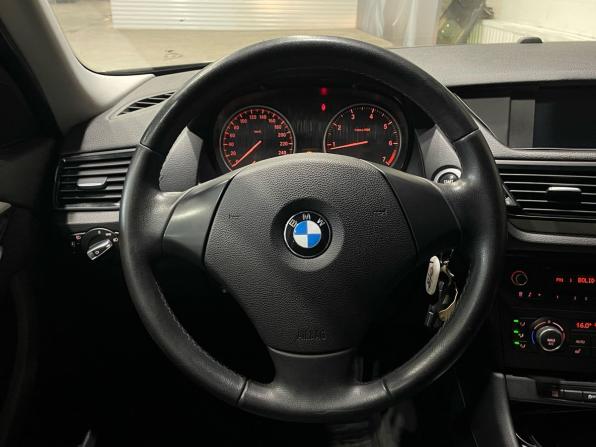 BMW X1 I (E84) Рестайлинг с пробегом 2013 года, цена 1 394 000 рублей, 137575 км, внедорожник, Автокод Объявления