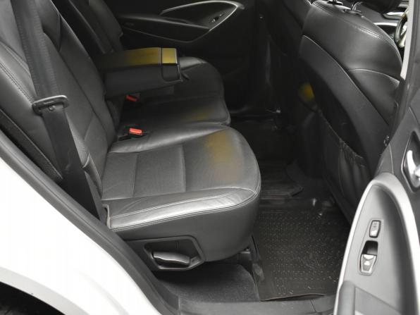 Hyundai Santa Fe III с пробегом 2014 года, цена 1 635 000 рублей, 262238 км, внедорожник, Автокод Объявления