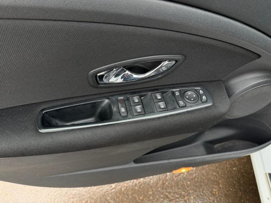 Renault Fluence I Рестайлинг Оренбург  - изображение 13