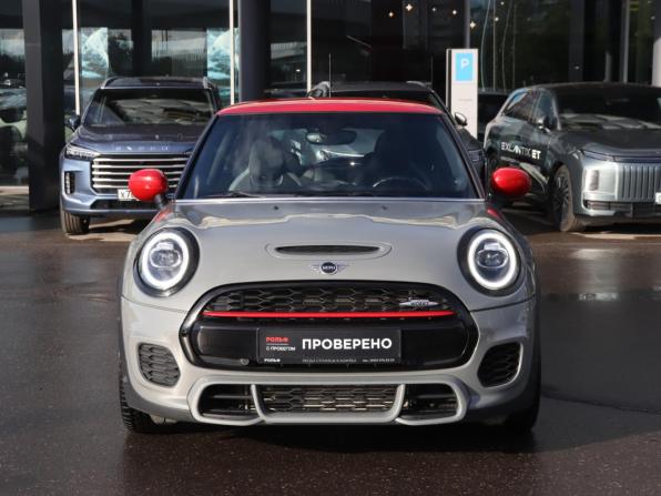 Mini Hatch III (F55/F56) Рестайлинг с пробегом 2019 года, цена 2 690 000 рублей, 100435 км, хэтчбек, Автокод Объявления