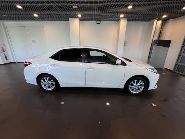 Toyota Corolla XI (E160 E170 E180) Рестайлинг 1 с пробегом 2016 года, цена 1 320 000 рублей, 220679 км, седан, Автокод Объявления
