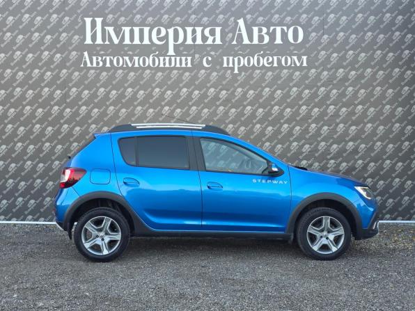 Renault Sandero II Рестайлинг с пробегом 2020 года, цена 1 145 000 рублей, 65120 км, хэтчбек, Автокод Объявления
