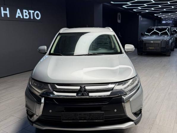 Mitsubishi Outlander III Рестайлинг 2 с пробегом 2015 года, цена 1 300 000 рублей, 184935 км, внедорожник, Автокод Объявления