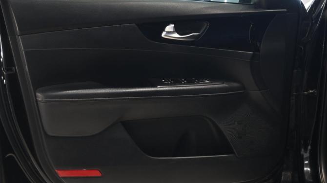 Kia Cerato IV с пробегом 2020 года, цена 1 595 000 рублей, 121863 км, седан, Автокод Объявления