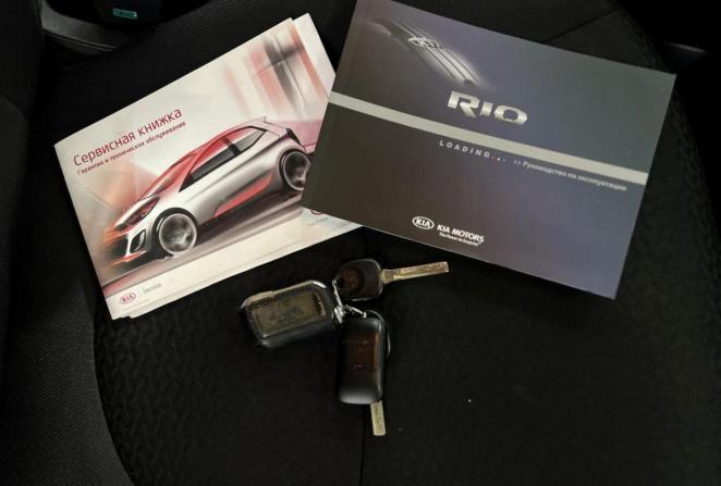 Kia Rio III Рестайлинг с пробегом 2015 года, цена 990 000 рублей, 160383 км, седан, Автокод Объявления