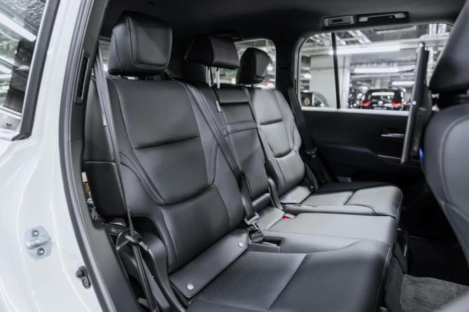 Новый Toyota Land Cruiser 300 Series 2026 года, цена 13 990 000 рублей, внедорожник, Автокод Объявления