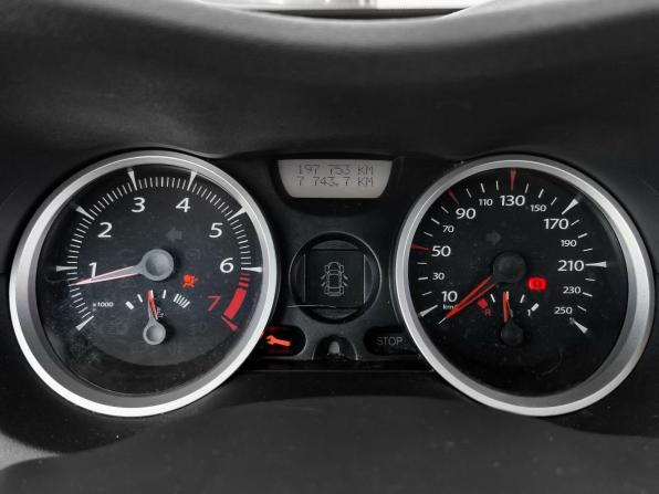 Renault Megane II Рестайлинг с пробегом 2008 года, цена 419 000 рублей, 197720 км, седан, Автокод Объявления