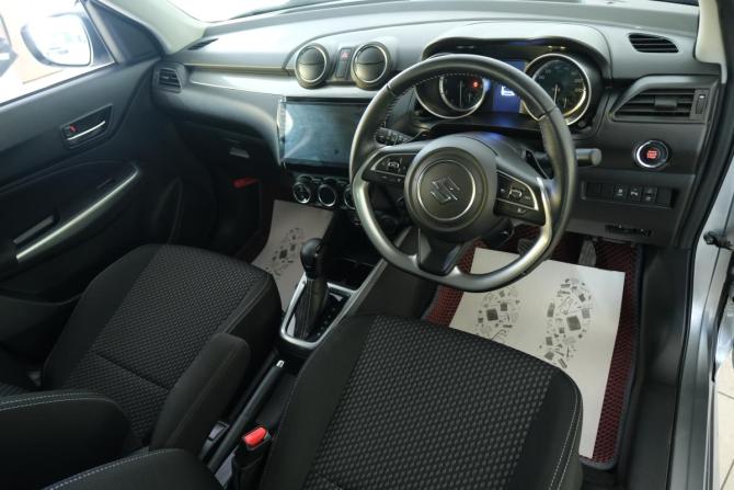 Suzuki Swift V с пробегом 2020 года, цена 1 469 000 рублей, 53600 км, хэтчбек, Автокод Объявления