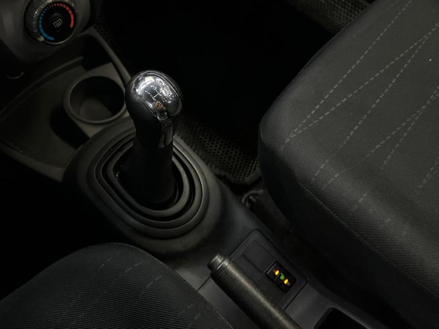 Toyota Yaris II Санкт-Петербург  - изображение 15