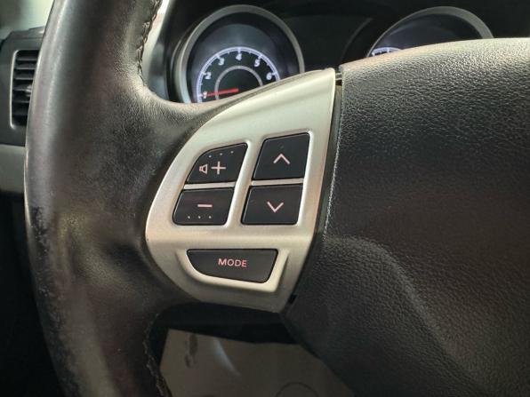 Mitsubishi Lancer X Рестайлинг с пробегом 2011 года, цена 899 000 рублей, 183669 км, седан, Автокод Объявления