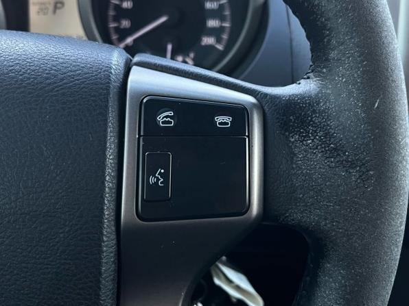 Toyota Land Cruiser Prado 150 Series с пробегом 2012 года, цена 2 630 000 рублей, 202526 км, внедорожник, Автокод Объявления