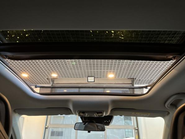 Changan Lamore с пробегом 2023 года, цена 1 950 000 рублей, 33208 км, седан, Автокод Объявления