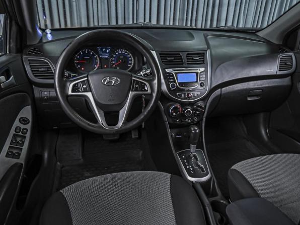 Hyundai Solaris I с пробегом 2013 года, цена 899 000 рублей, 177237 км, седан, Автокод Объявления