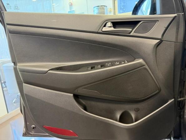 Hyundai Tucson III с пробегом 2017 года, цена 1 940 000 рублей, 140058 км, внедорожник, Автокод Объявления