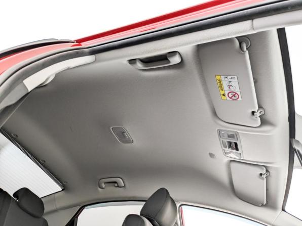 Hyundai Solaris II Рестайлинг с пробегом 2021 года, цена 1 600 000 рублей, 64845 км, седан, Автокод Объявления