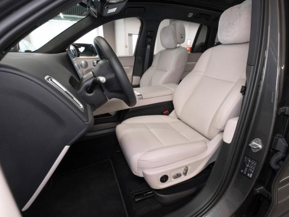 Li Auto (Lixiang) L6 с пробегом 2024 года, цена 6 500 000 рублей, 50 км, внедорожник, Автокод Объявления