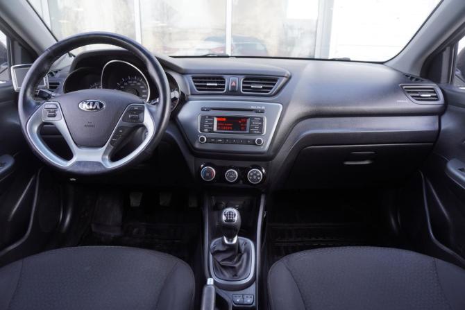 Kia Rio III Рестайлинг с пробегом 2015 года, цена 910 000 рублей, 170871 км, седан, Автокод Объявления