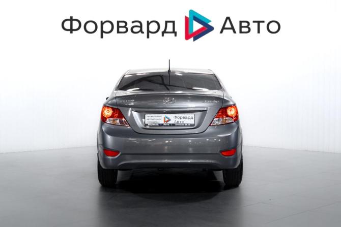 Hyundai Solaris I с пробегом 2014 года, цена 949 000 рублей, 213617 км, седан, Автокод Объявления