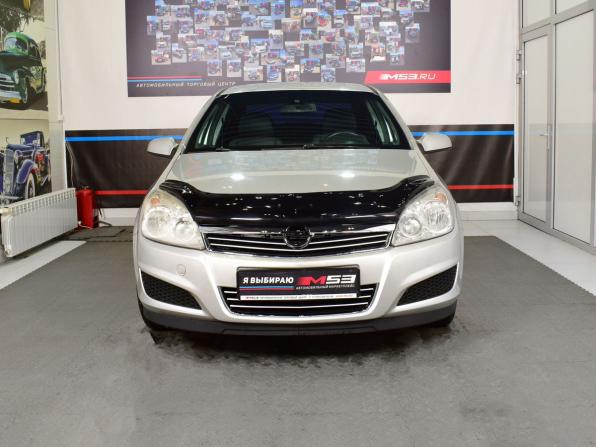 Opel Astra H Рестайлинг с пробегом 2012 года, цена 649 999 рублей, 297444 км, седан, Автокод Объявления
