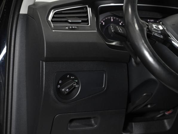 Volkswagen Tiguan II с пробегом 2018 года, цена 1 639 000 рублей, 84971 км, внедорожник, Автокод Объявления
