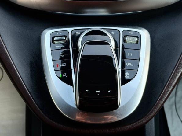 Mercedes-Benz V-Класс III (W447) с пробегом 2018 года, цена 4 391 700 рублей, 213967 км, минивэн, Автокод Объявления