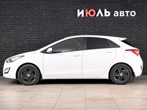 Hyundai i30 II Рестайлинг с пробегом 2015 года, цена 1 250 000 рублей, 94798 км, хэтчбек, Автокод Объявления