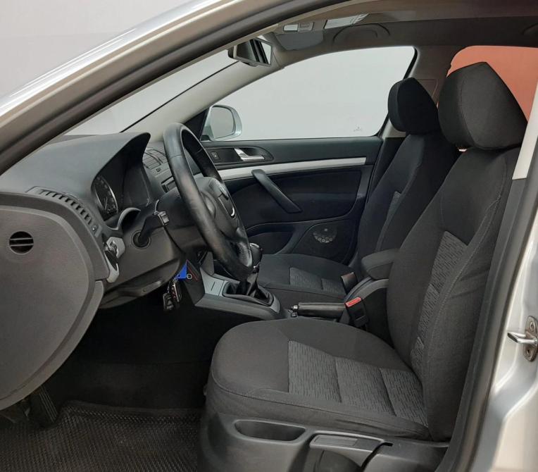 Skoda Octavia II (A5) Рестайлинг Москва  - изображение 10