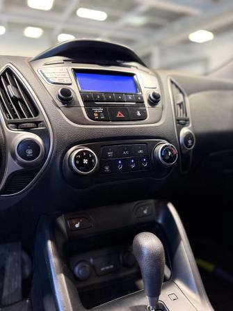 Hyundai ix35 I с пробегом 2010 года, цена 1 199 000 рублей, 142835 км, внедорожник, Автокод Объявления