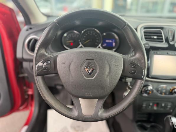 Renault Sandero II с пробегом 2017 года, цена 970 000 рублей, 88567 км, хэтчбек, Автокод Объявления