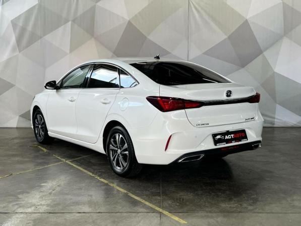 Changan Eado Plus с пробегом 2024 года, цена 1 600 000 рублей, 75066 км, седан, Автокод Объявления