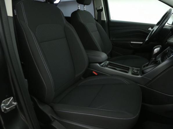 Ford Kuga II Рестайлинг с пробегом 2019 года, цена 1 859 000 рублей, 74574 км, внедорожник, Автокод Объявления