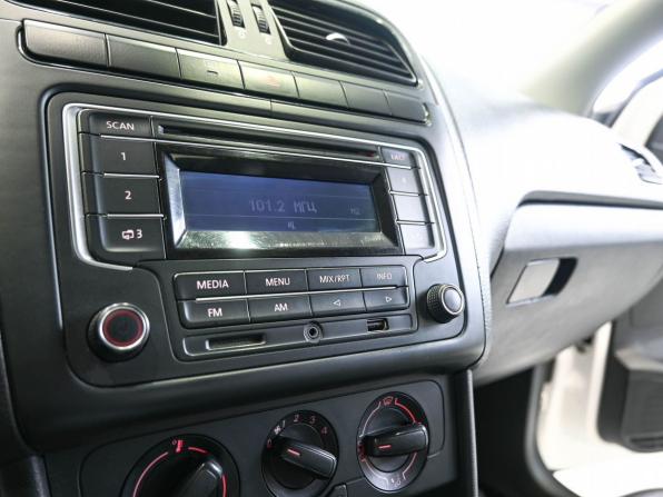 Volkswagen Polo V с пробегом 2013 года, цена 749 900 рублей, 199363 км, седан, Автокод Объявления
