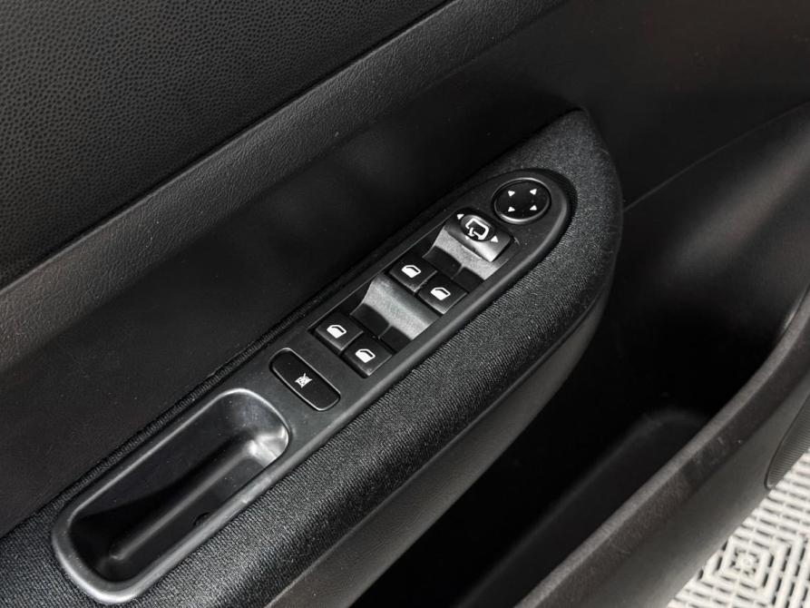 Peugeot 307 I Рестайлинг Санкт-Петербург  - изображение 10