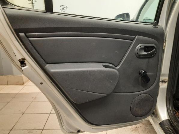 Renault Sandero I с пробегом 2013 года, цена 380 000 рублей, 186000 км, хэтчбек, Автокод Объявления