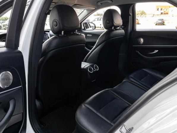 Mercedes-Benz E-Класс V (W213 S213 C238) с пробегом 2018 года, цена 1 850 000 рублей, 304391 км, седан, Автокод Объявления