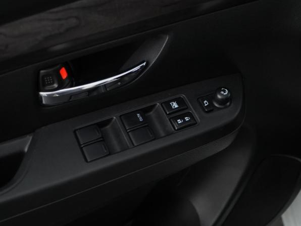 Suzuki Ertiga II Рестайлинг с пробегом 2023 года, цена 1 999 077 рублей, 83371 км, компактвэн, Автокод Объявления