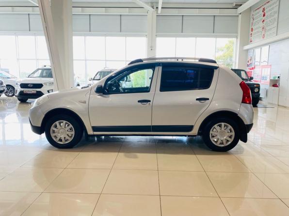 Renault Sandero I с пробегом 2012 года, цена 550 000 рублей, 235000 км, хэтчбек, Автокод Объявления